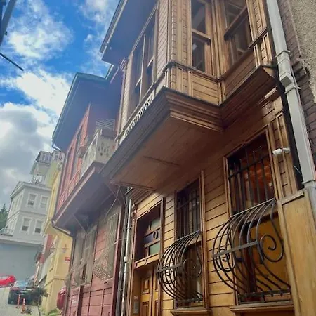 فيلة Renovated Historical Manor اسطنبول