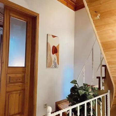 Βίλα Renovated Historical Manor